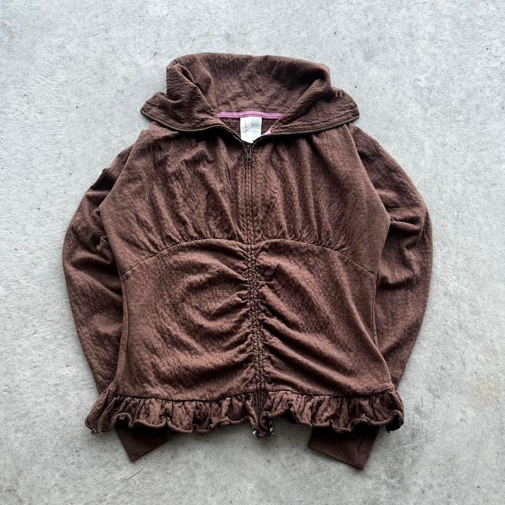 Really Cute Zip Up With Ruffles